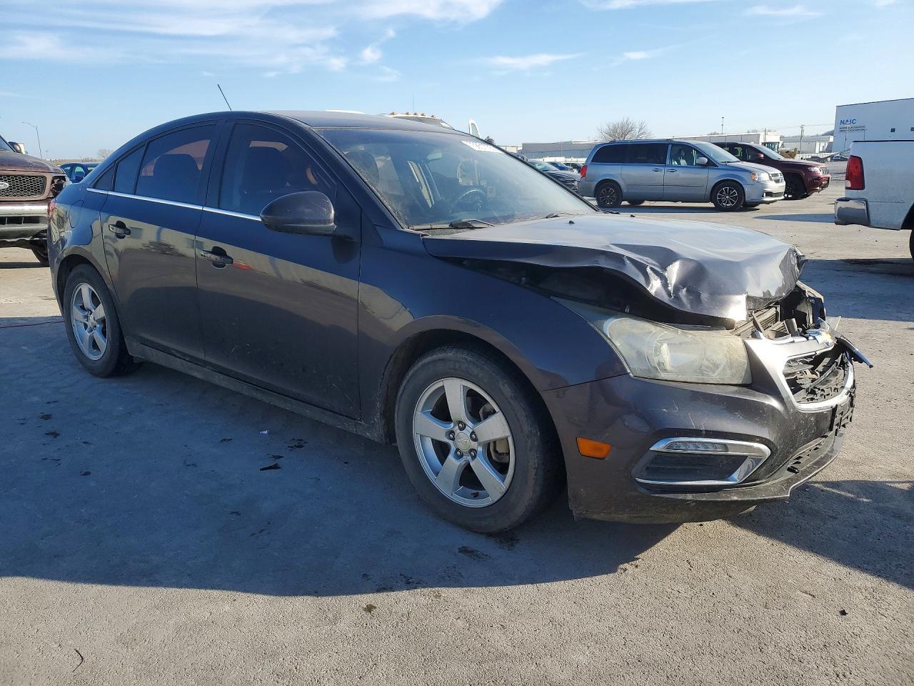 2016 Chevrolet Cruze Limited Lt - Image 4