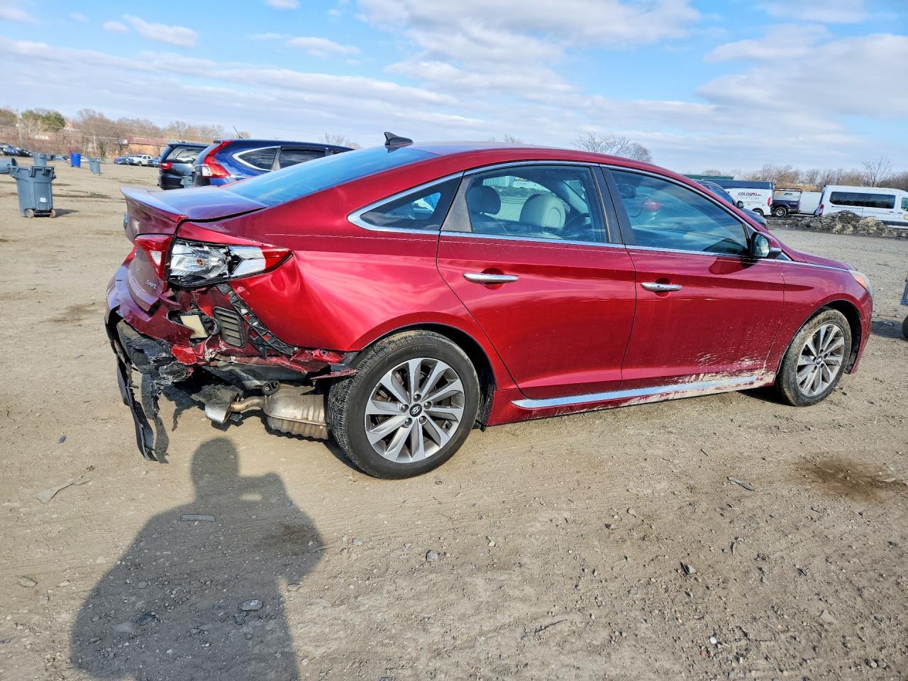 2015 Hyundai Sonata Sport - Image 3