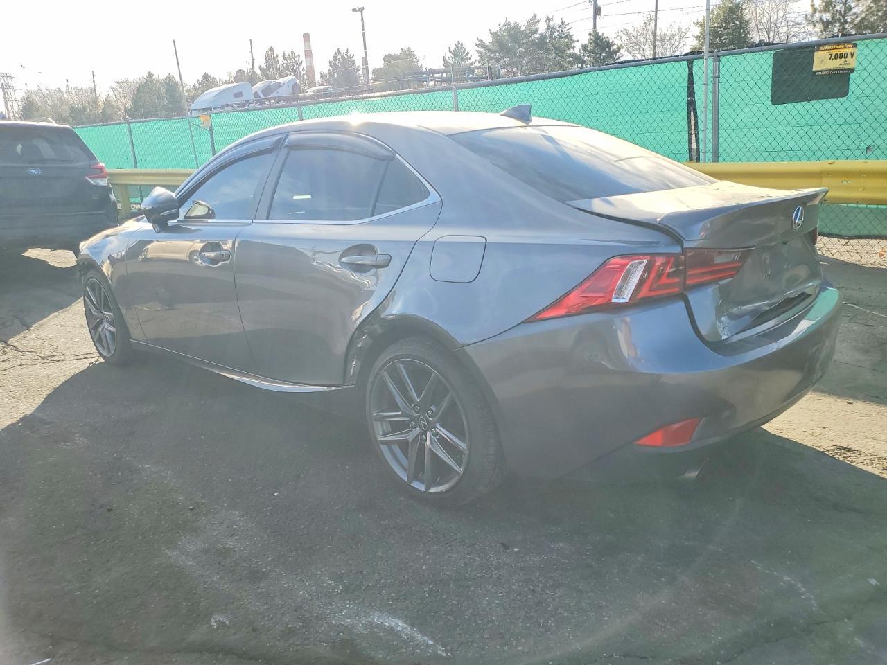 2015 Lexus Is 250 - Image 2