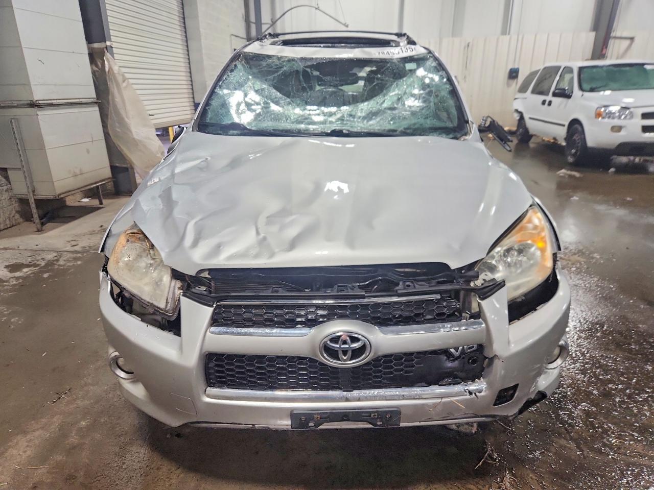 2012 Toyota Rav4 Limited - Image 5