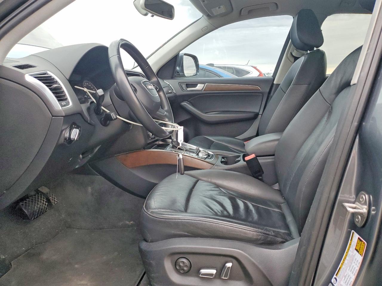 2017 Audi Q5 Premium - Image 7