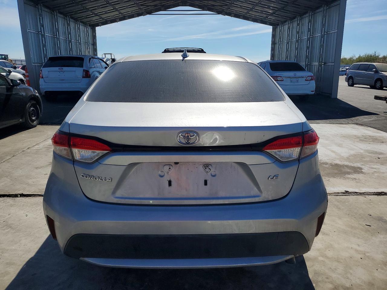 2022 Toyota Corolla Le - Фото 6