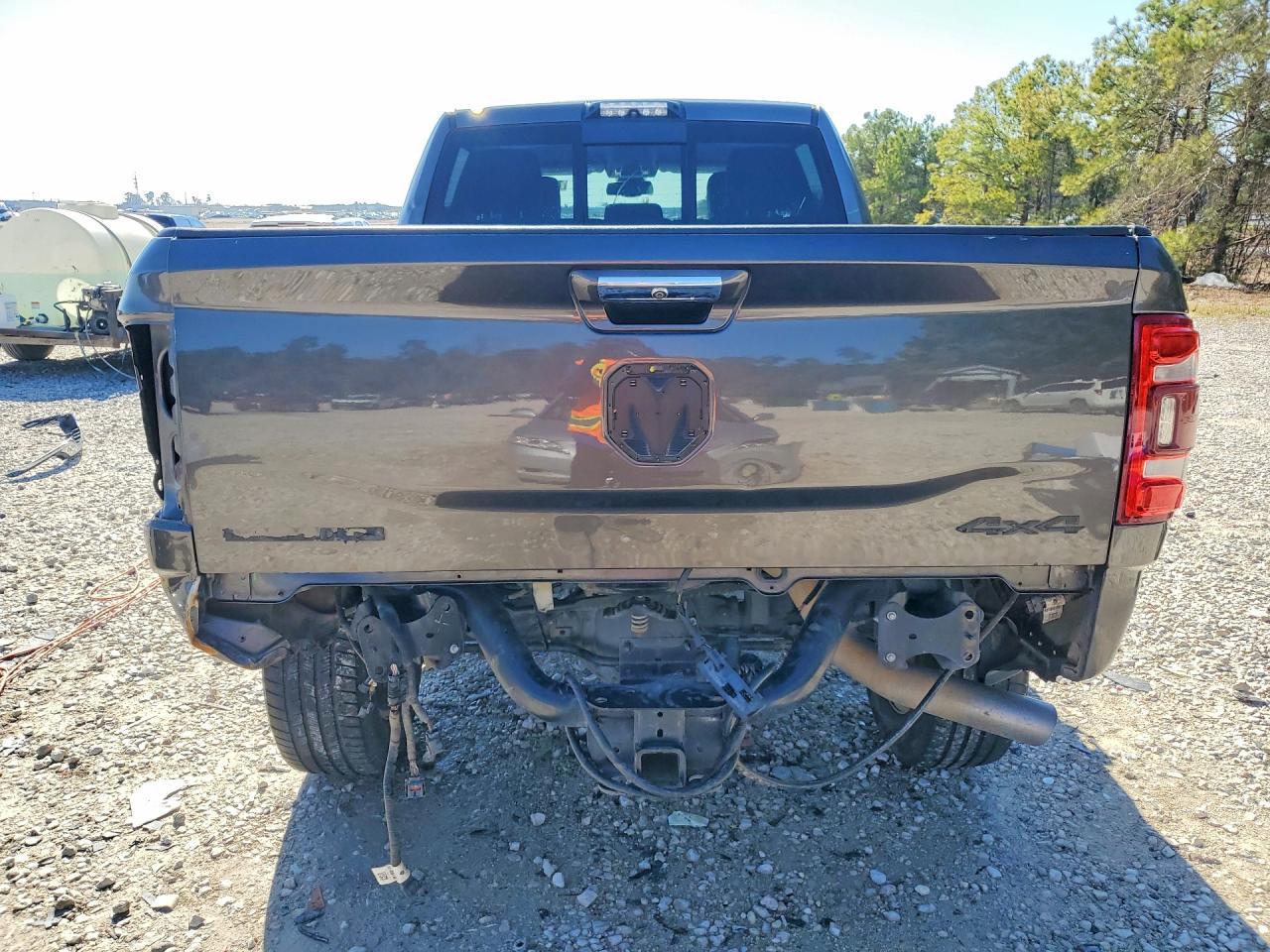 2019 Ram 2500 Laramie - Фото 6