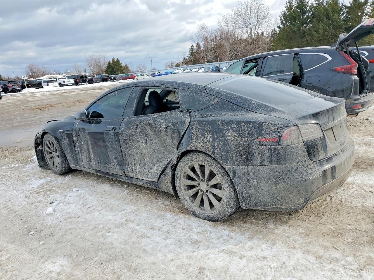 2023 Tesla Model S - Фото 2