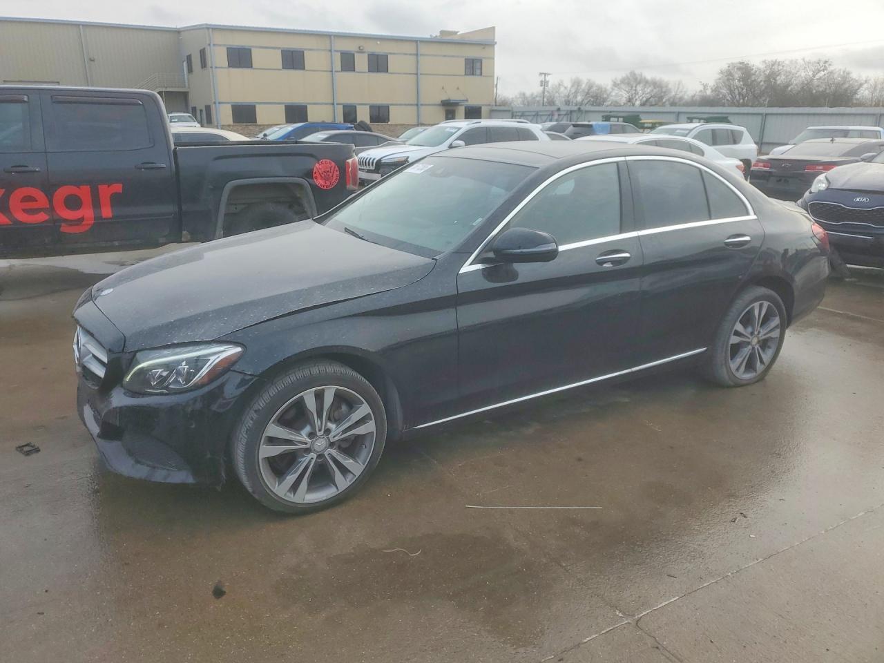 2016 Mercedes-Benz C 300 4Matic