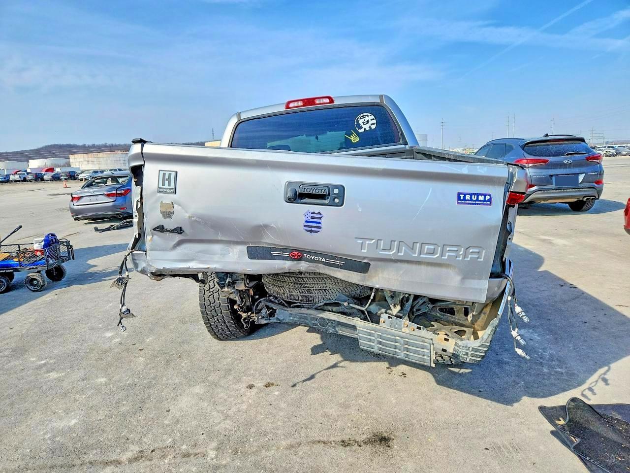 2014 Toyota Tundra Crewmax Sr5 - Фото 6