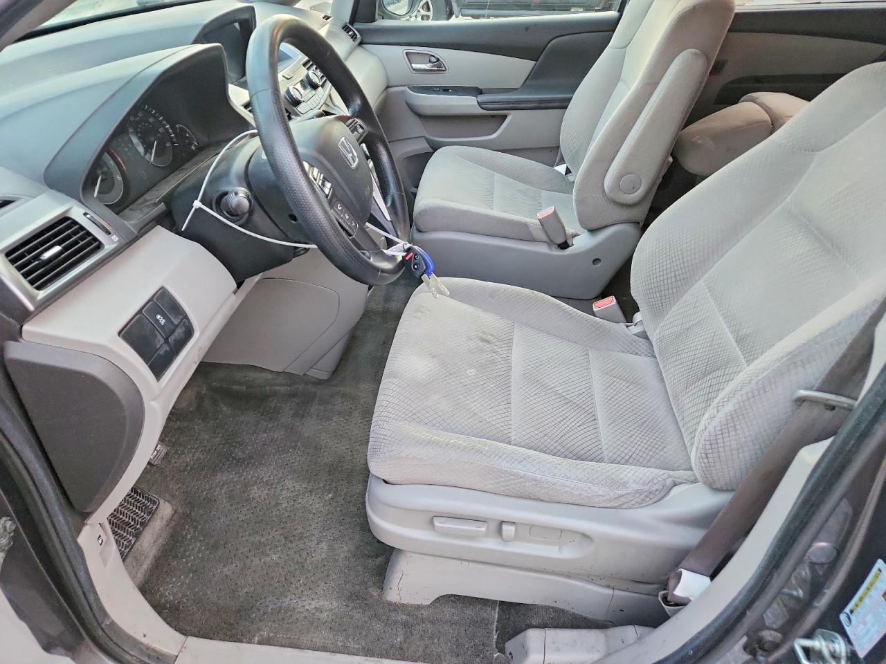 2014 Honda Odyssey Lx - Image 7