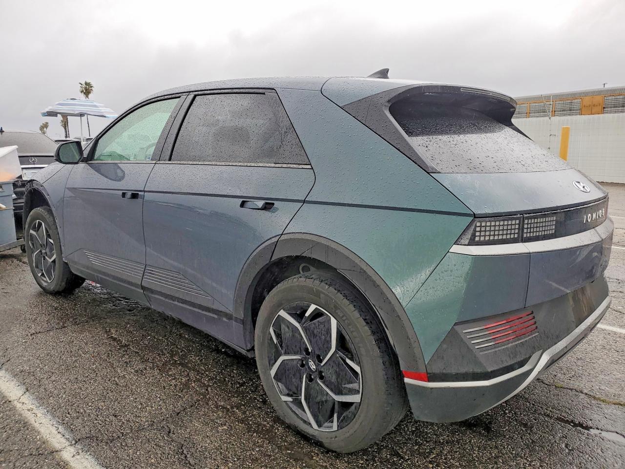 2024 Hyundai Ioniq 5 Sel - Image 2