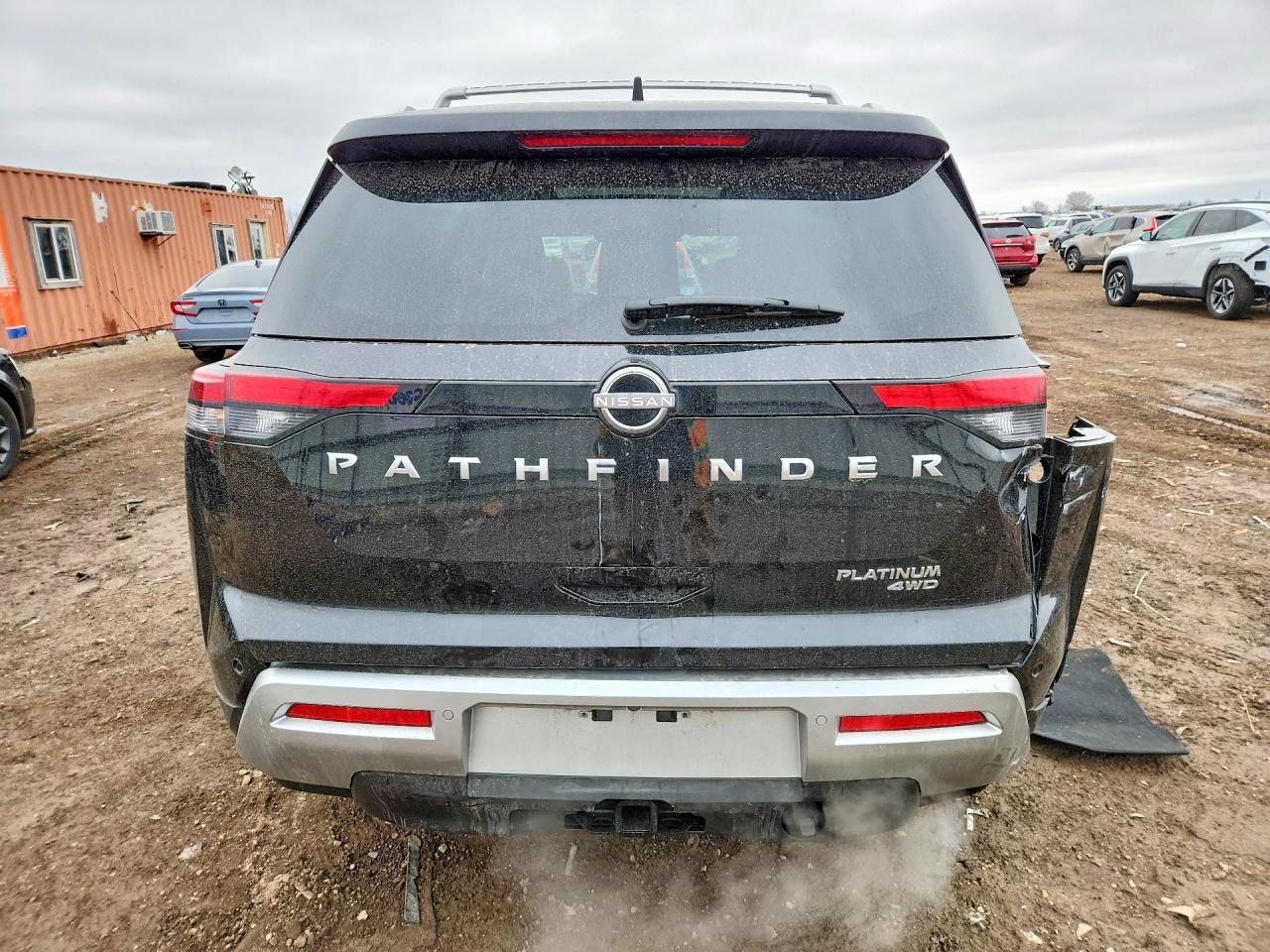 2025 Nissan Pathfinder Platinum - Image 6