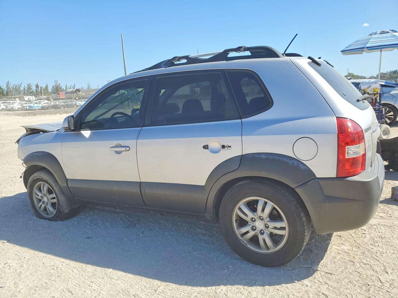 2006 Hyundai Tucson Gls - Фото 2