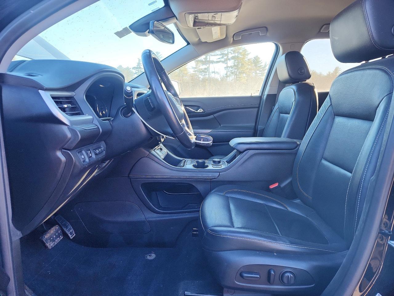 2020 GMC Acadia Slt - Image 7