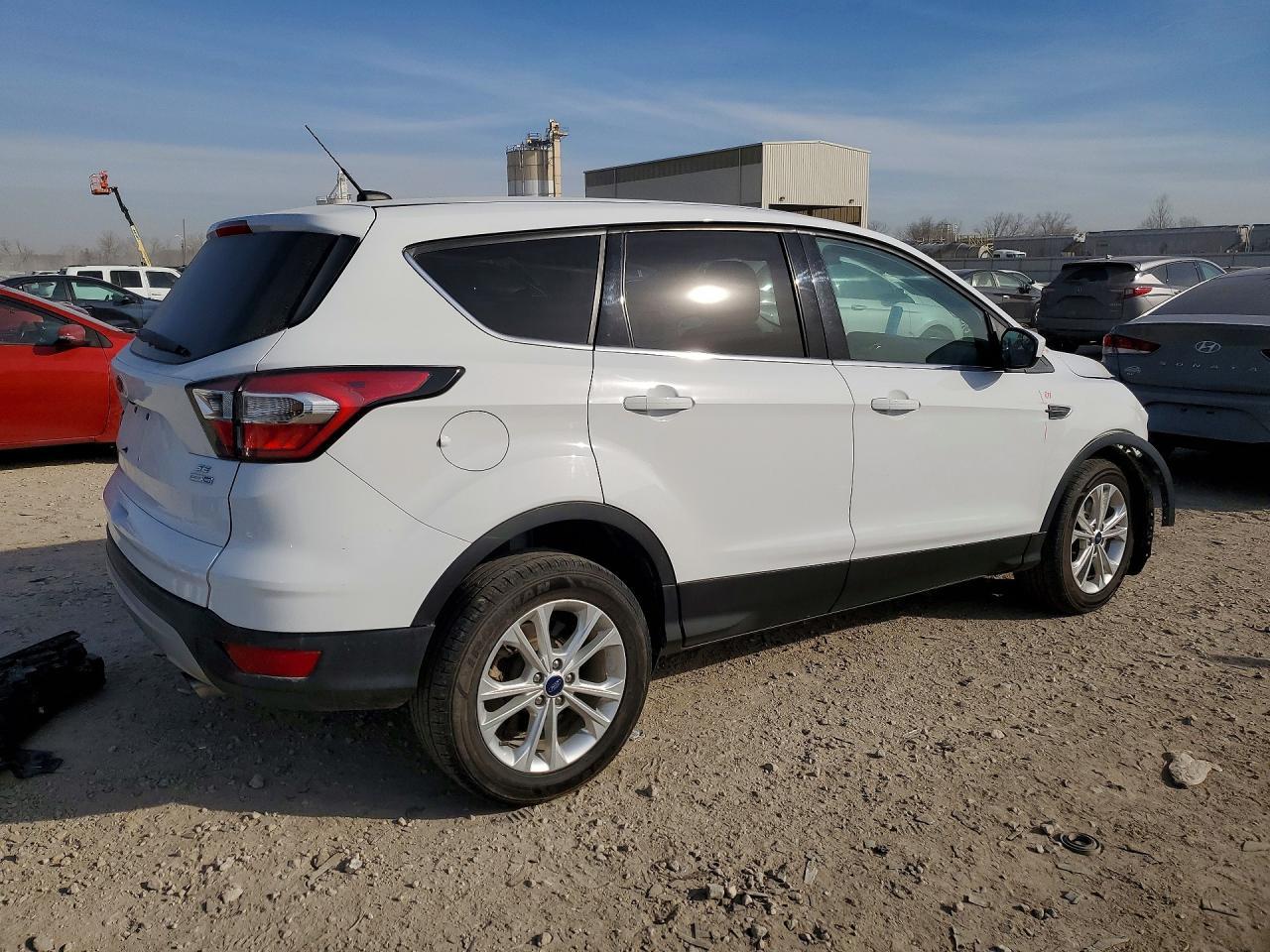 2017 Ford Escape Se - Image 3