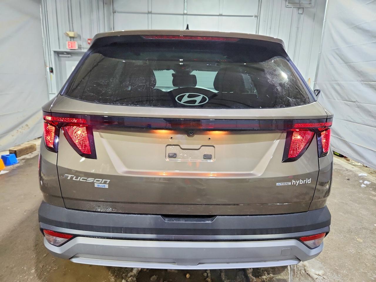 2025 Hyundai Tucson - Image 6