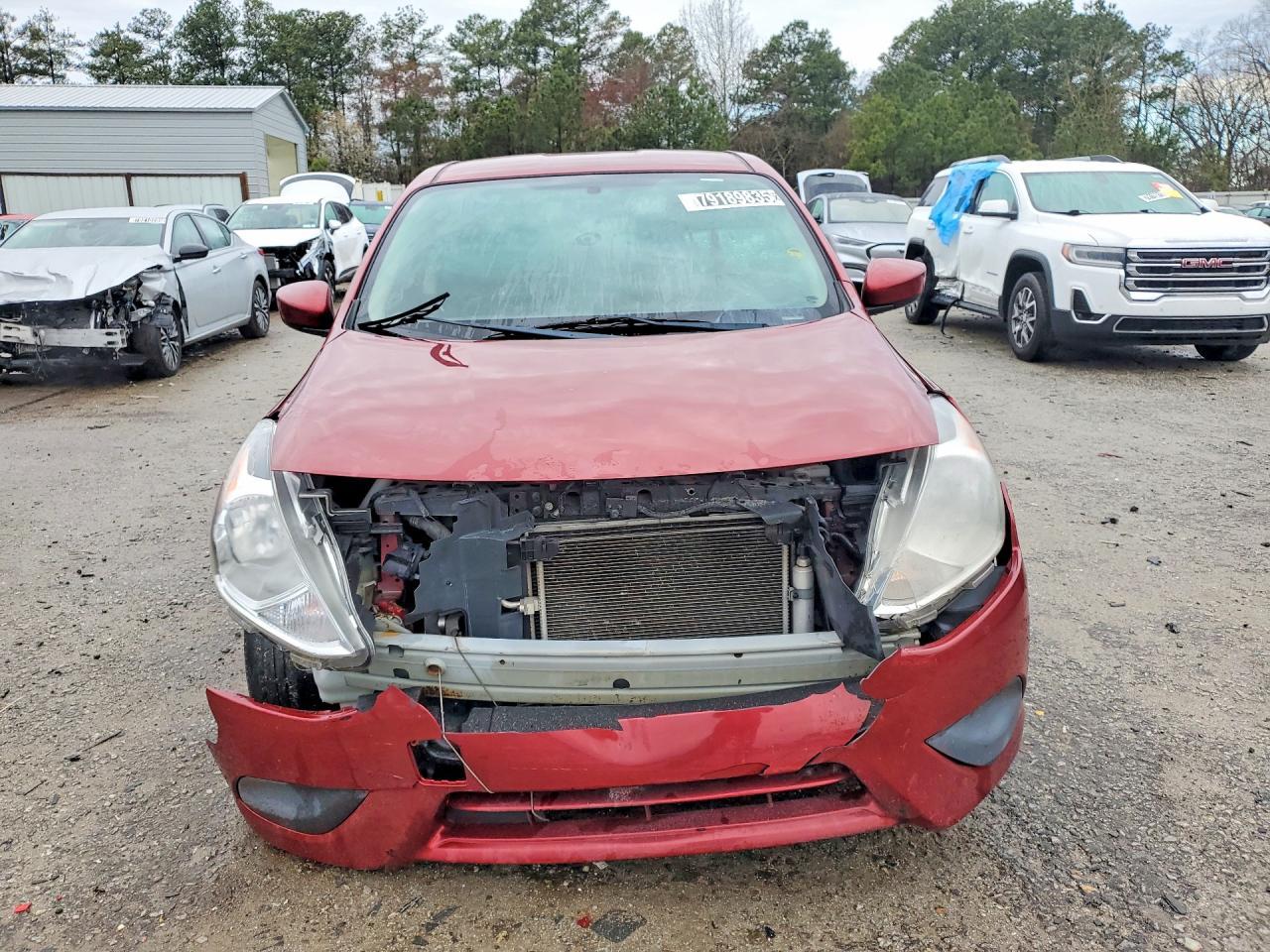 2019 Nissan Versa Sv - Image 5