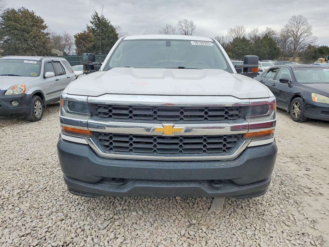 2017 Chevrolet Silverado K1500 - Фото 5