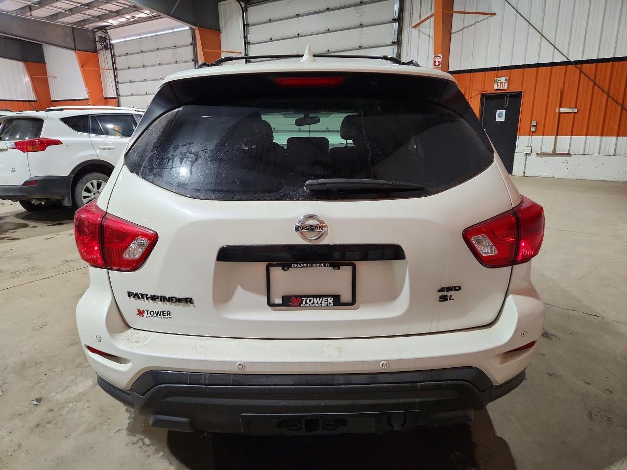 2020 Nissan Pathfinder Sl - Image 6