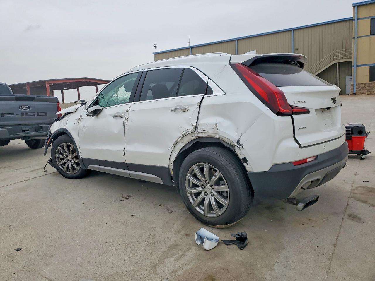 2019 Cadillac Xt4 Premium Luxury - Фото 2