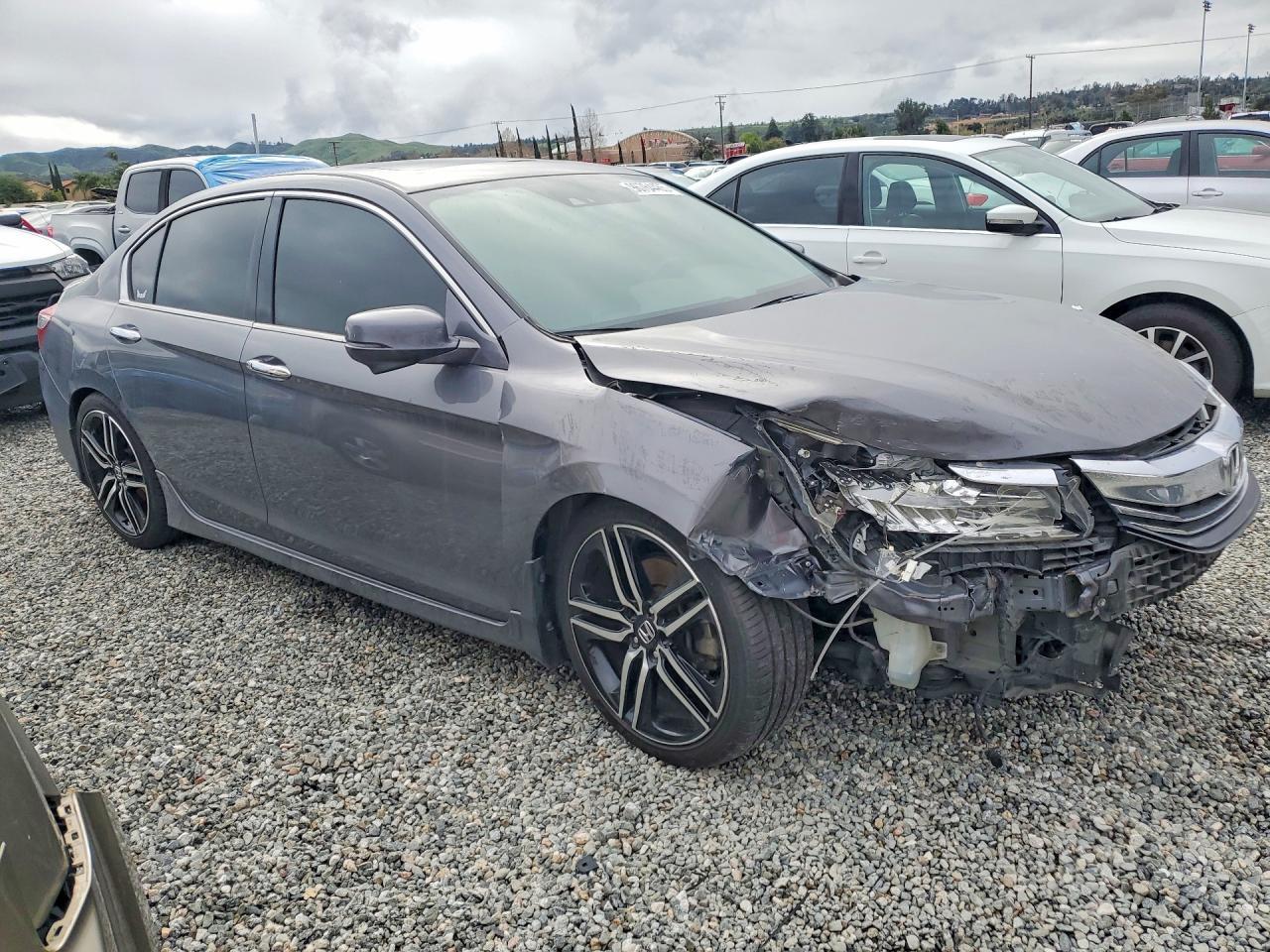 2017 Honda Accord Touring - Фото 4