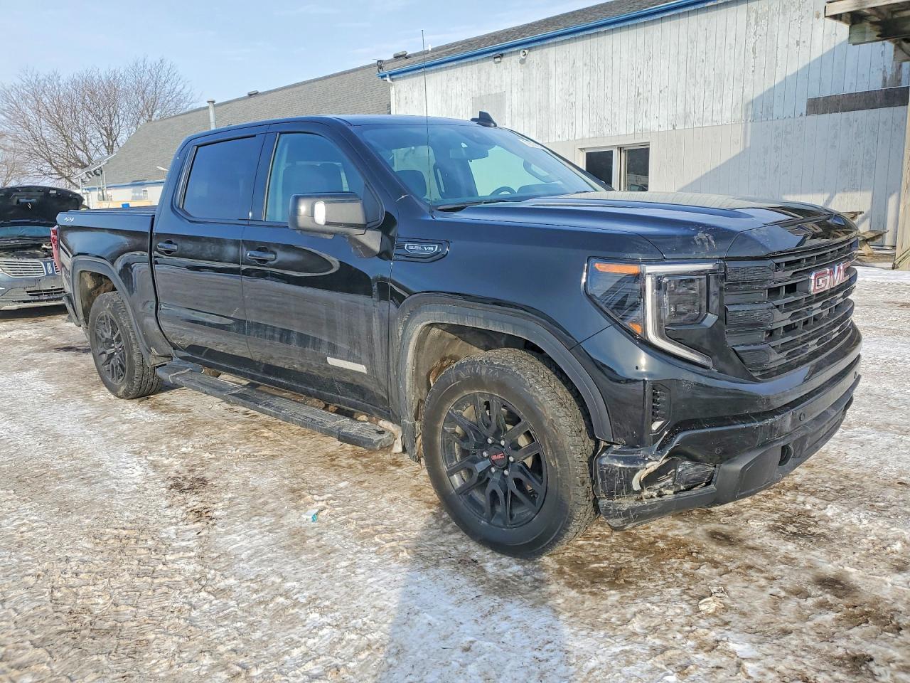 2025 GMC Sierra K1500 Elevation - Image 4