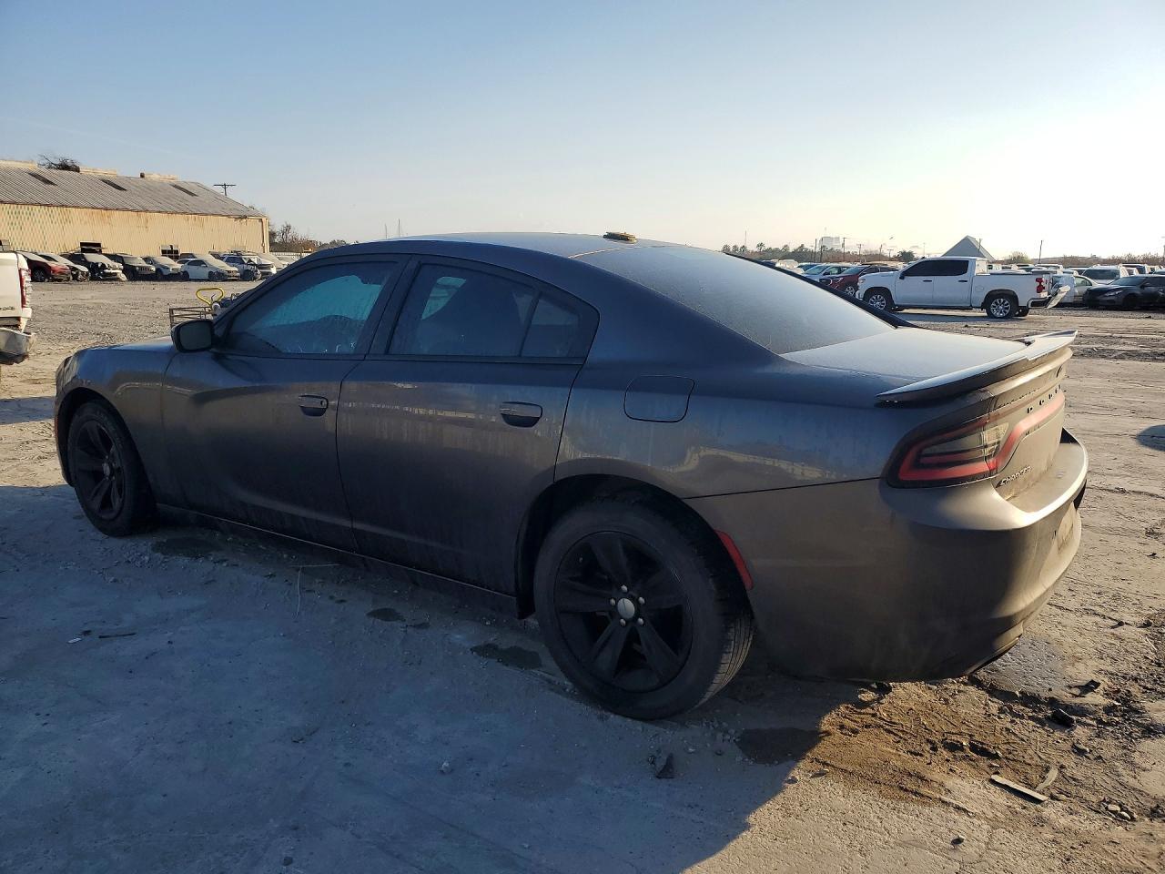 2018 Dodge Charger Sxt Plus - Фото 2