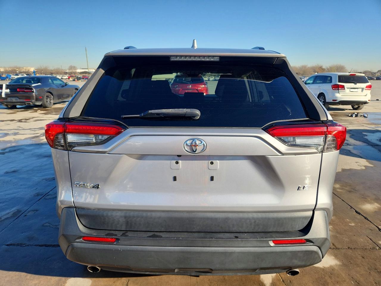 2019 Toyota Rav4 Le - Фото 6