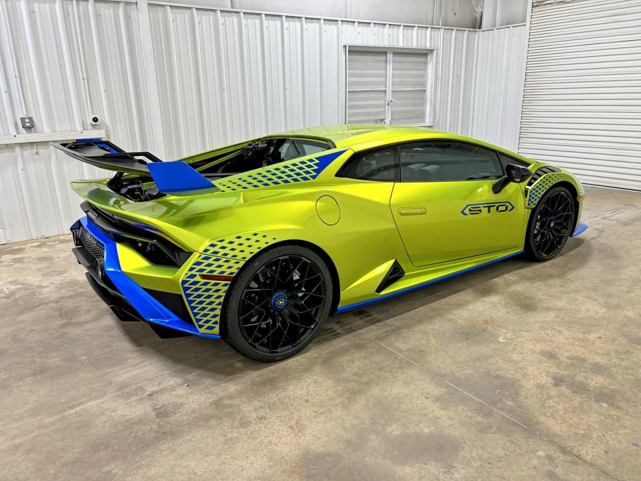 2022 Lamborghini Huracan Sto - Image 3
