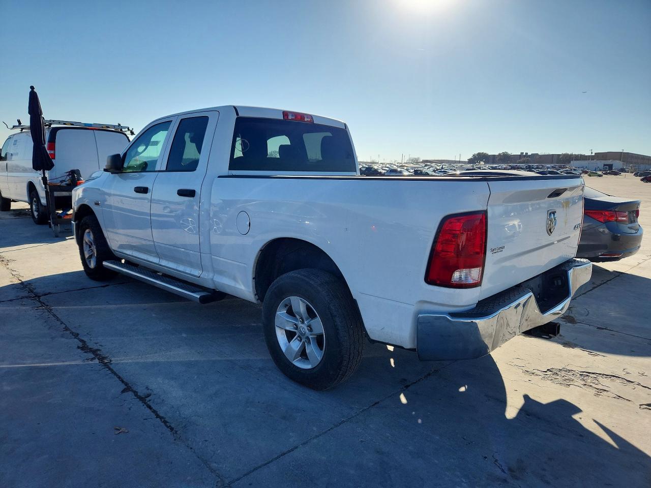 2018 Ram 1500 St - Image 2