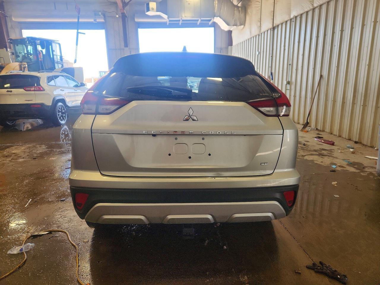 2024 Mitsubishi Eclipse Cross Se - Image 6