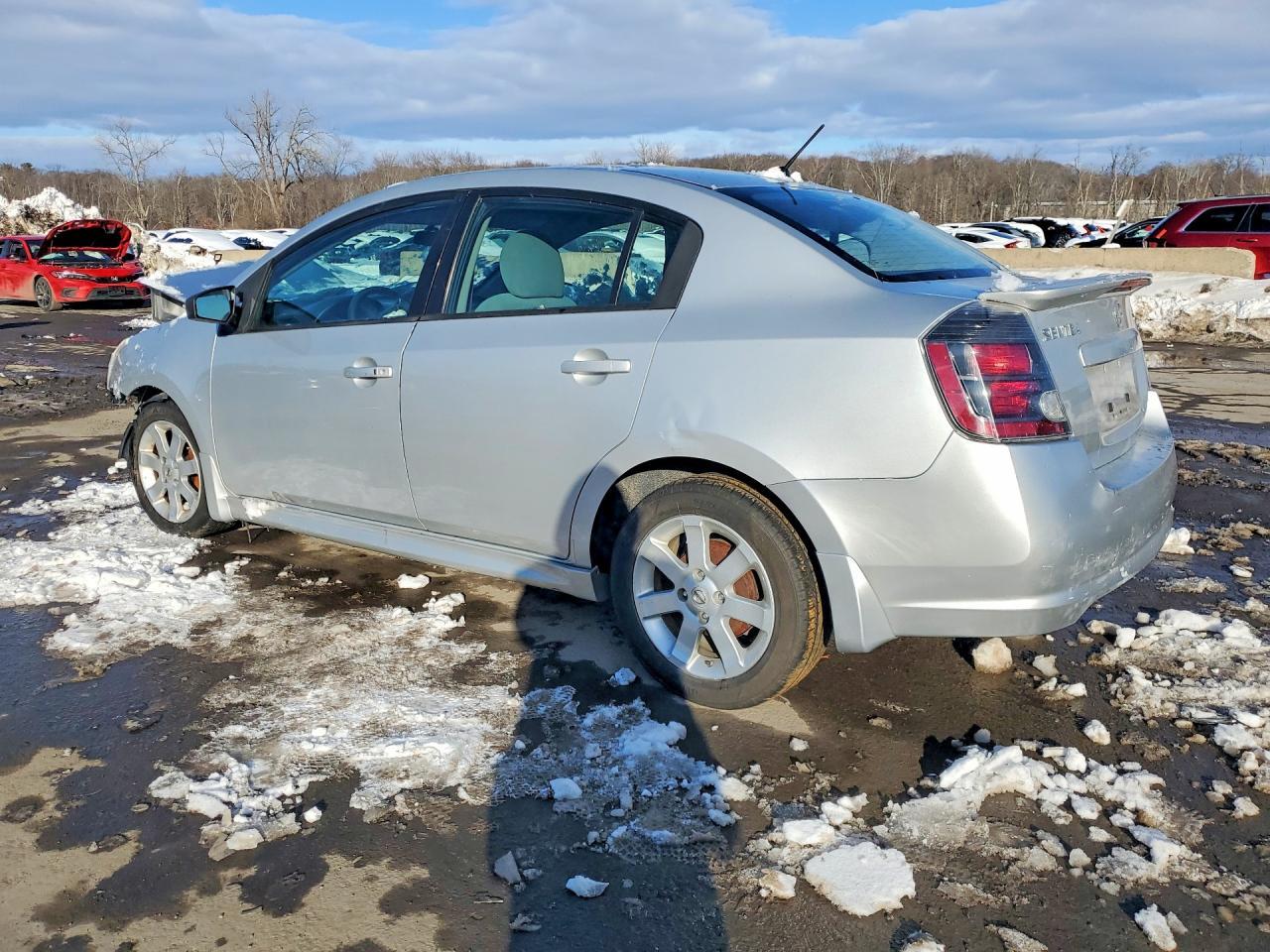 2010 Nissan Sentra 2.0 - Image 2