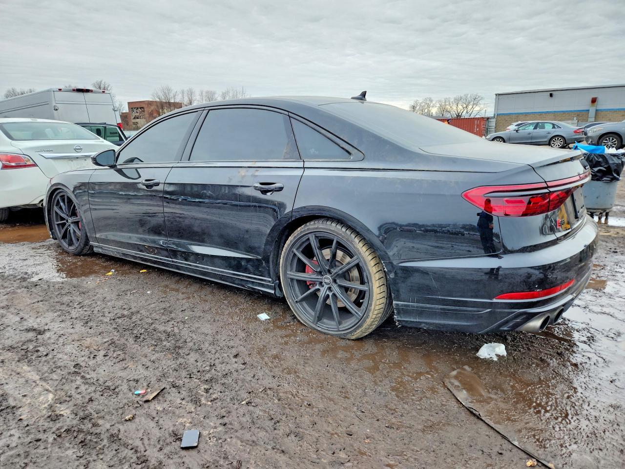 2023 Audi S8 - Фото 2