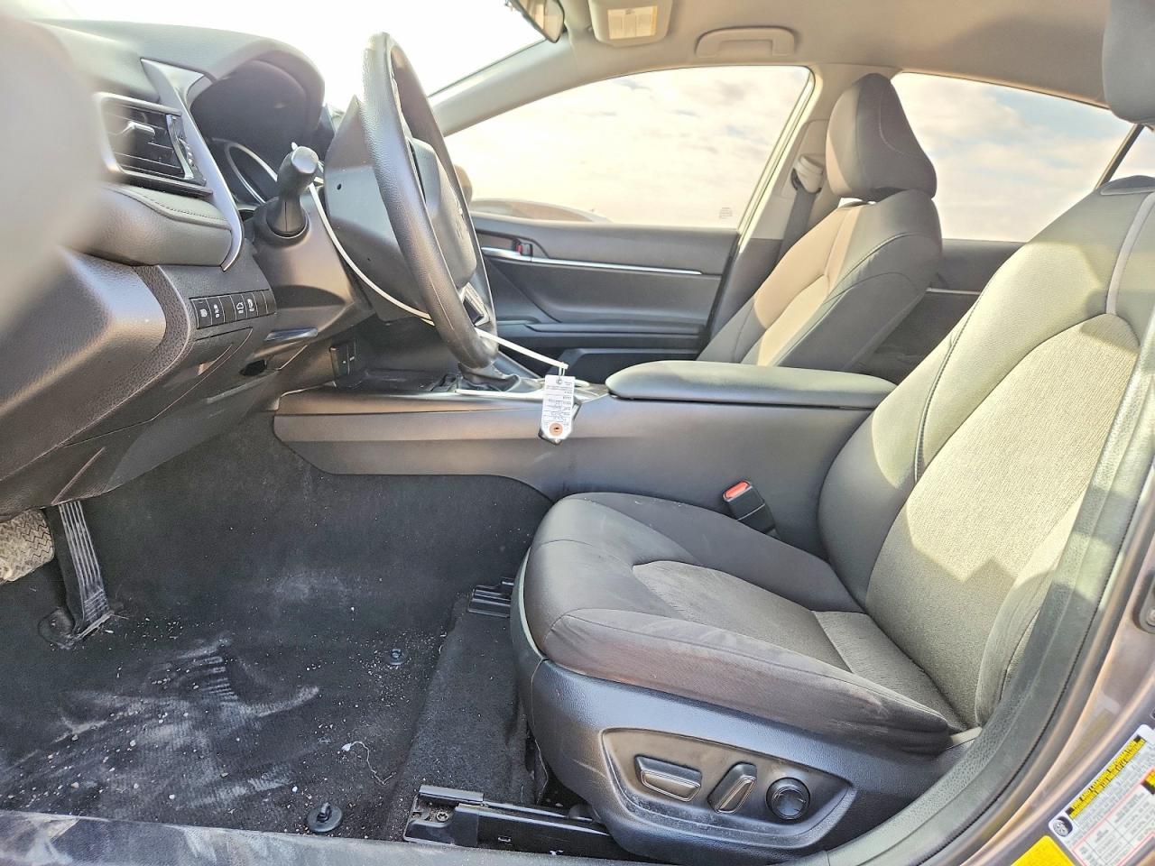 2023 Toyota Camry - Фото 7