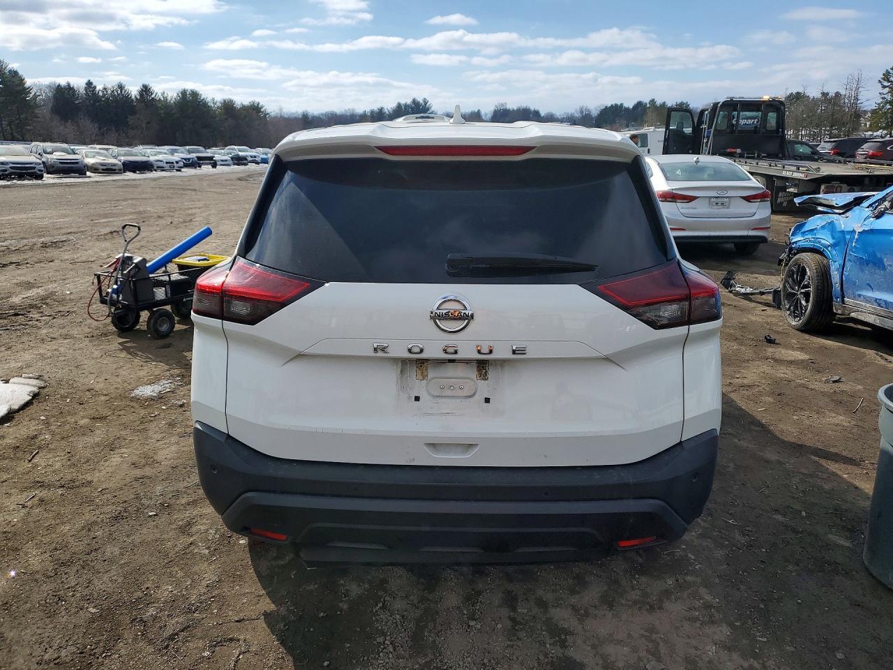 2021 Nissan Rogue S - Image 6