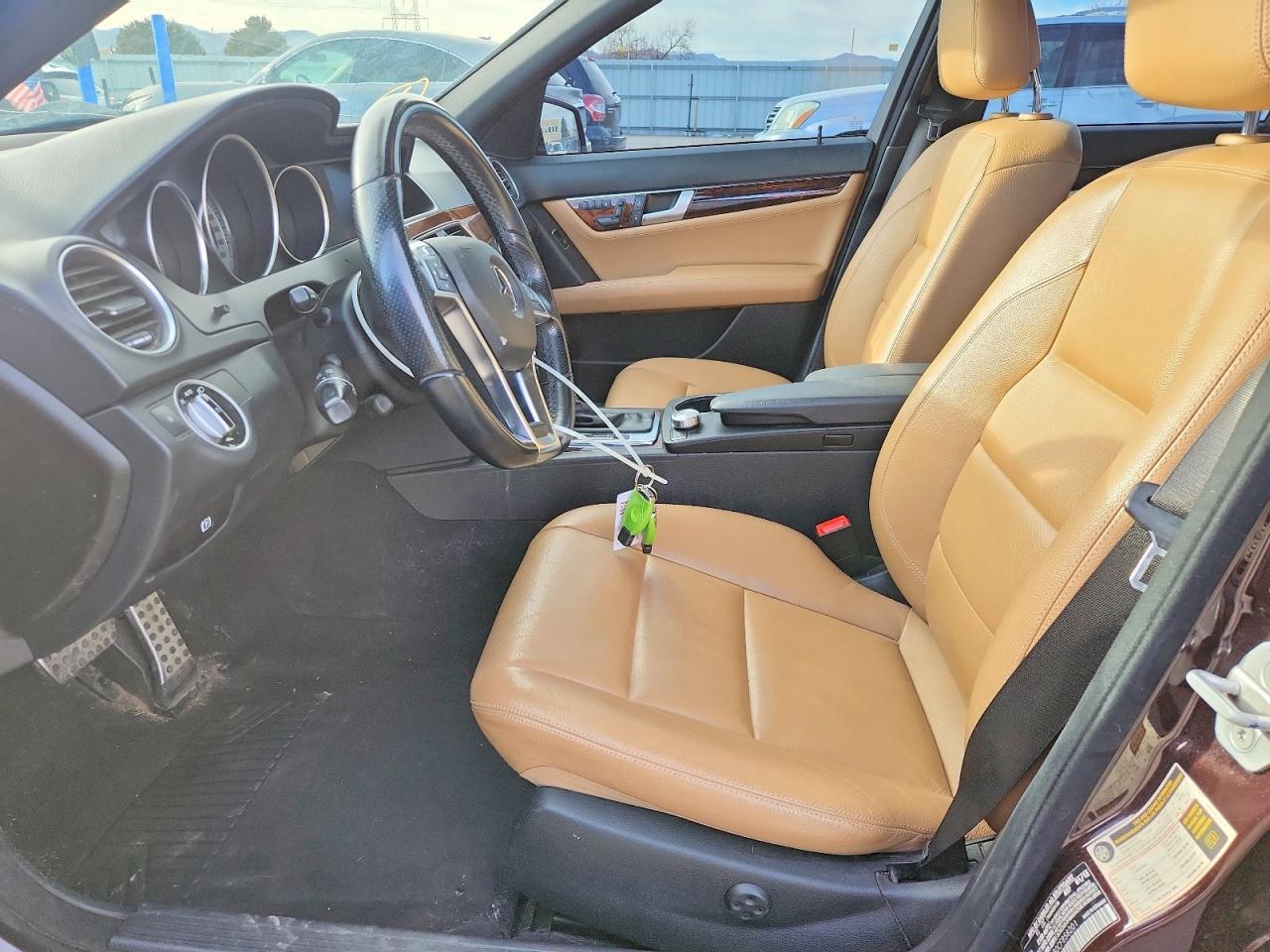 2012 Mercedes-Benz C 300 4Matic - Фото 7