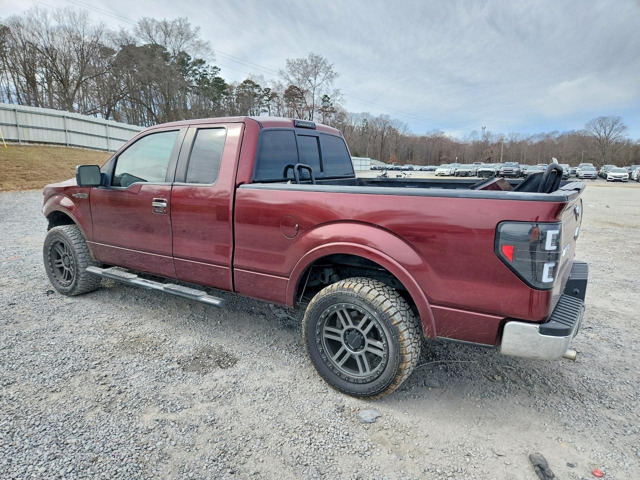 2010 Ford F150 Super Cab - Фото 2