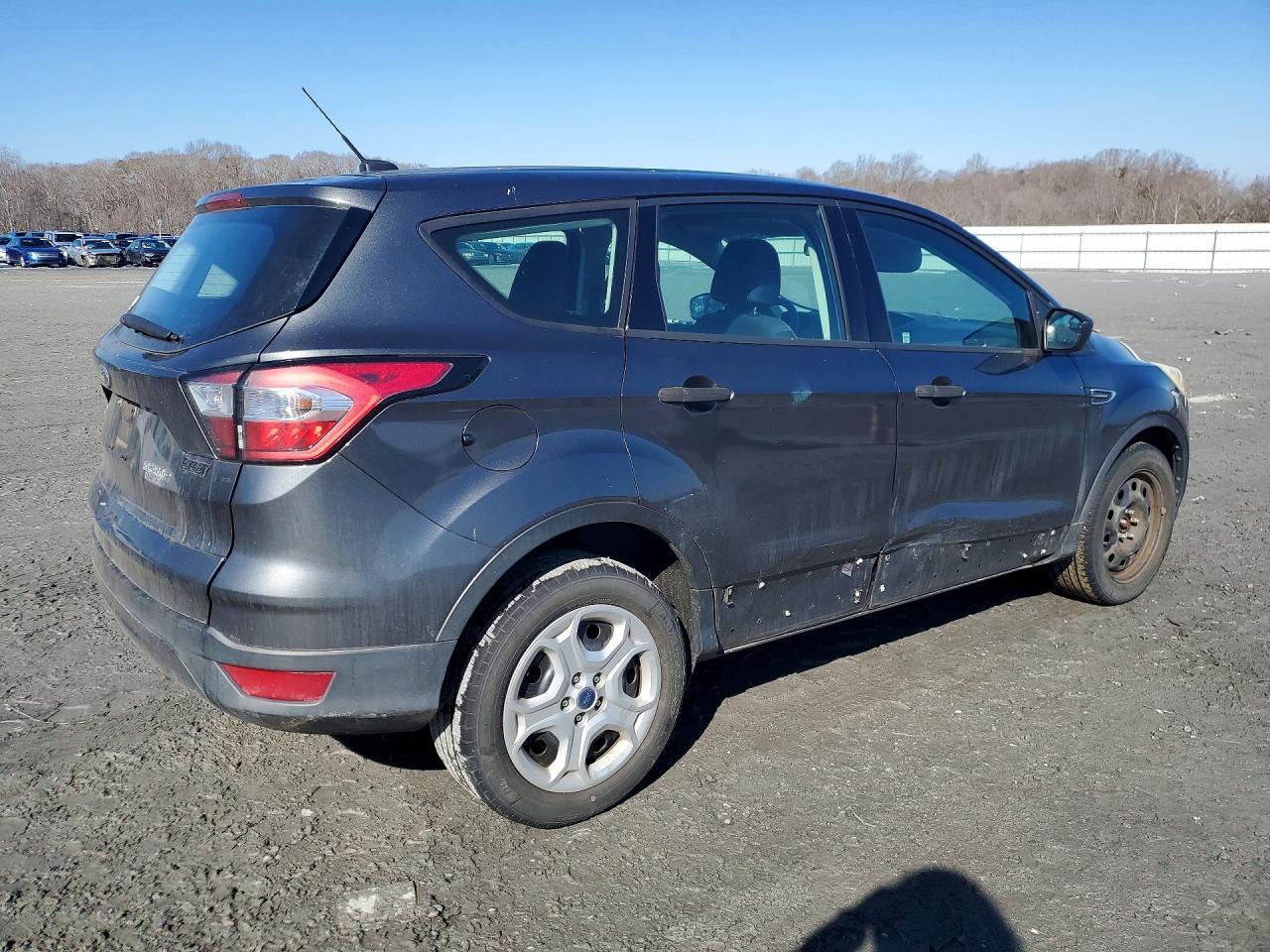 2017 Ford Escape S - Image 3