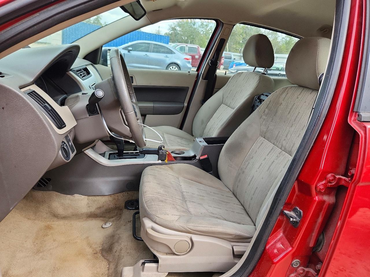 2010 Ford Focus Se - Image 7