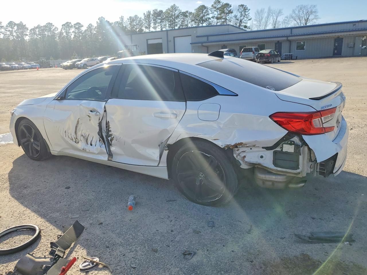 2021 Honda Accord Sport - Фото 2