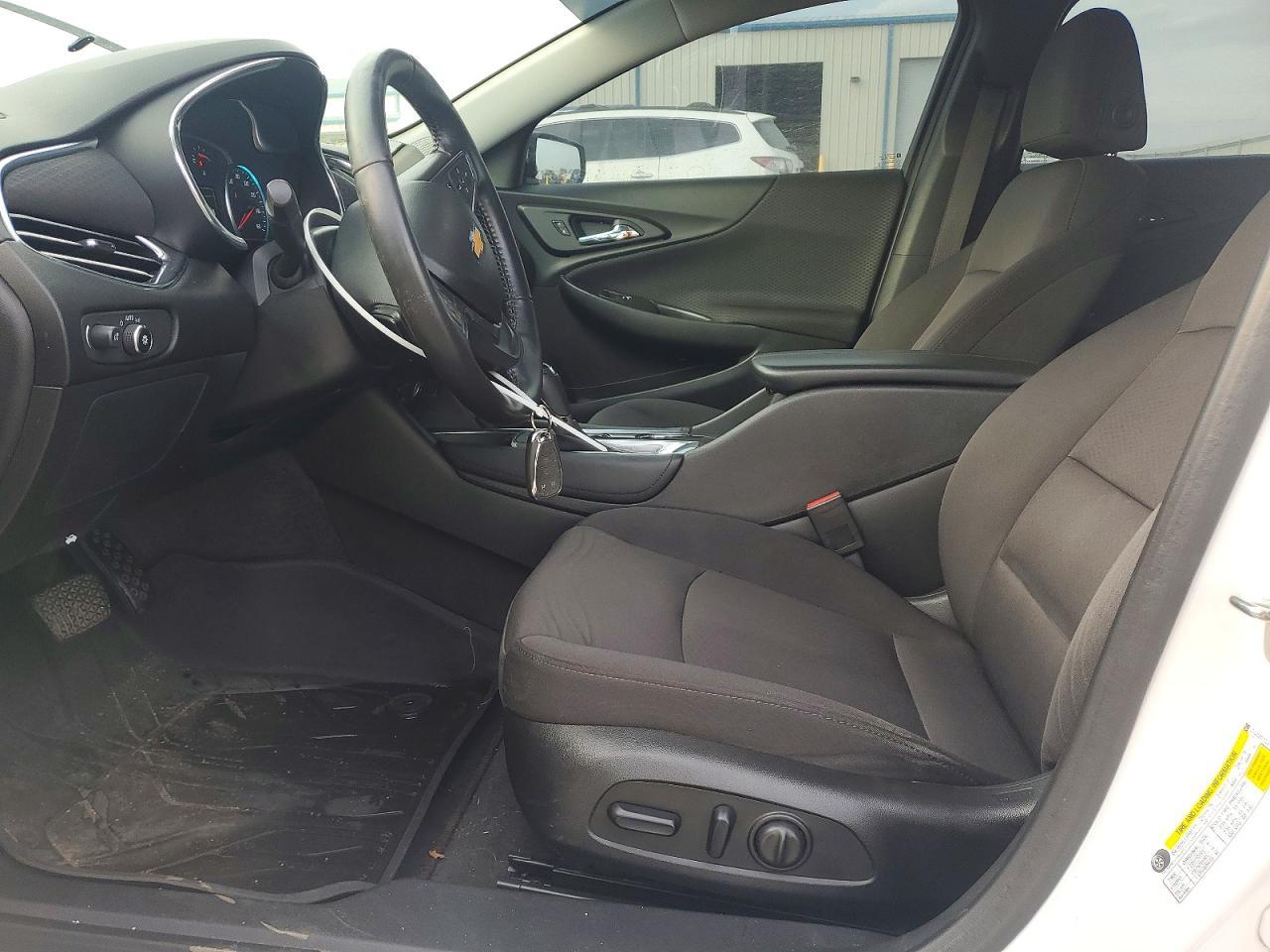 2018 Chevrolet Malibu Lt - Image 7