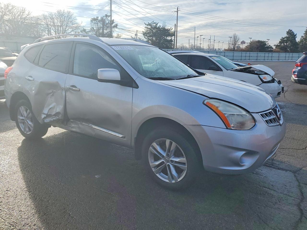 2013 Nissan Rogue S - Фото 4