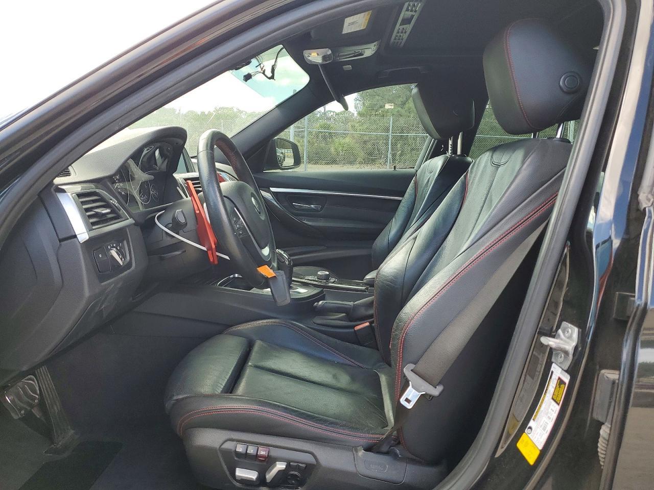 2017 BMW 330 I - Фото 7