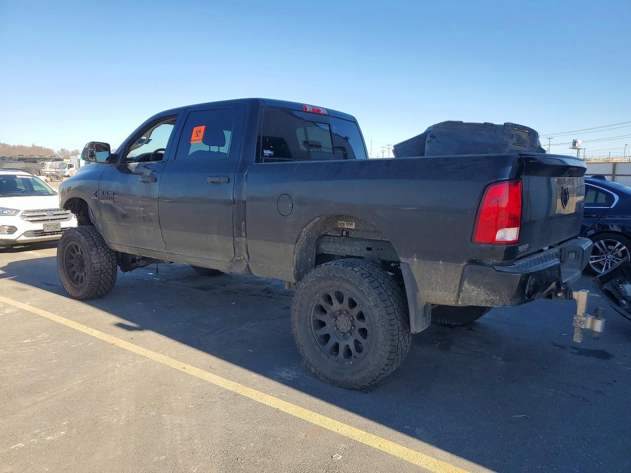 2017 Ram 2500 Slt - Фото 2
