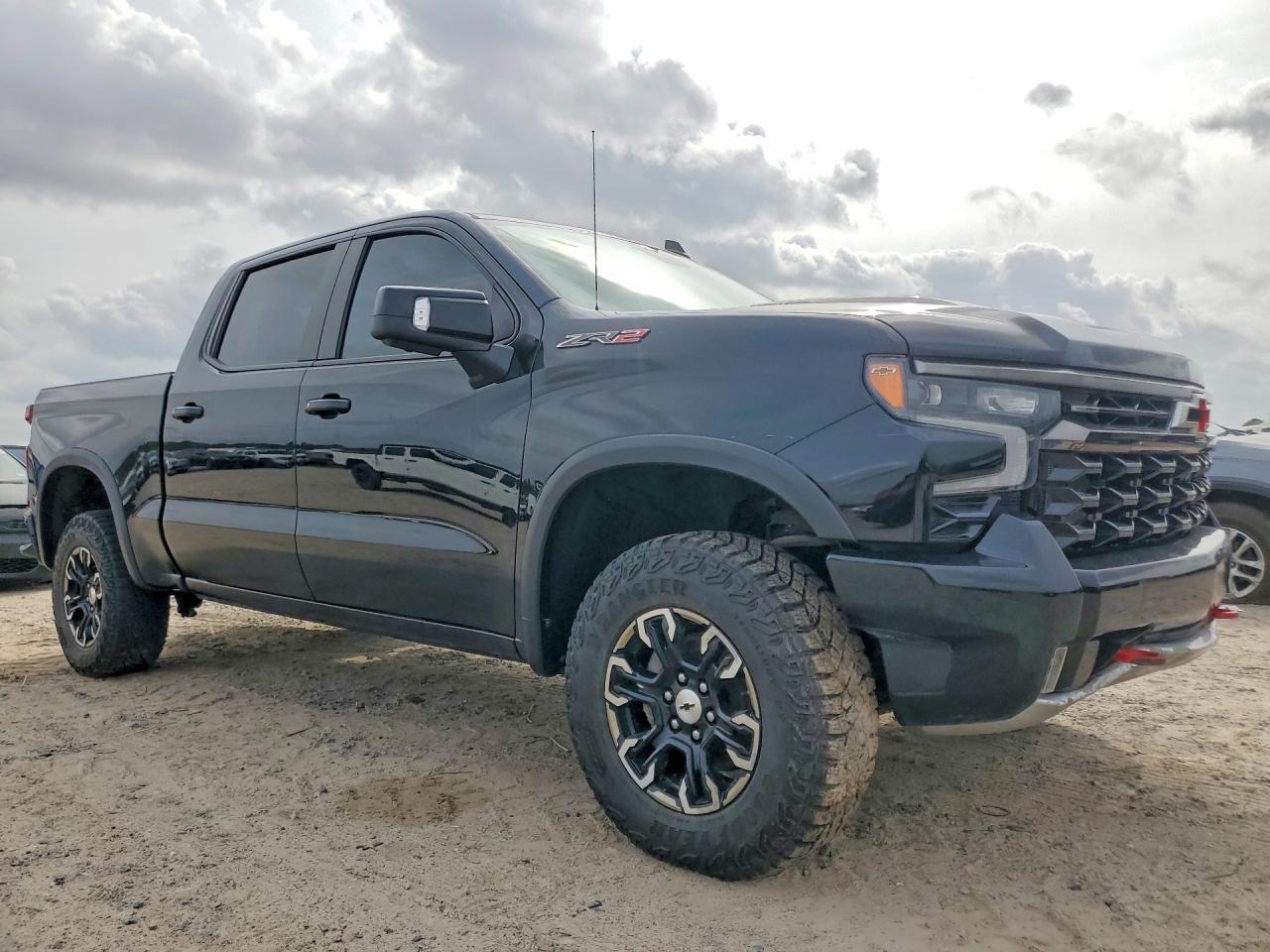 2023 Chevrolet Silverado K1500 Zr2 - Image 4