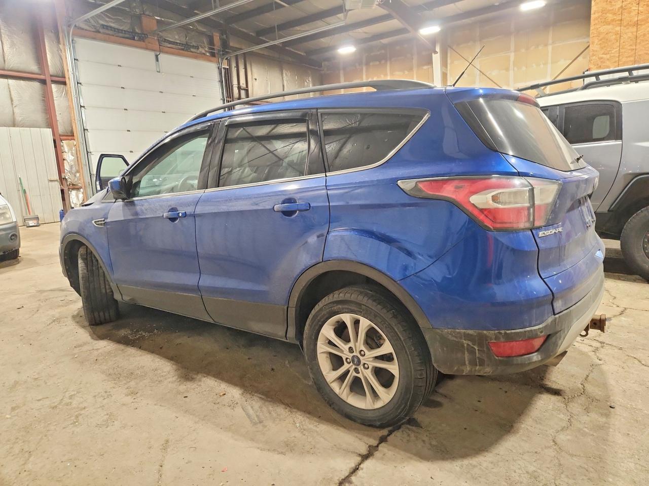 2017 Ford Escape Se - Фото 2