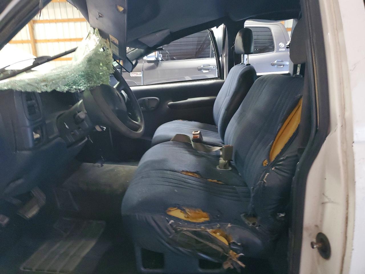 1998 Chevrolet Gmt-400 C1500 - Image 7