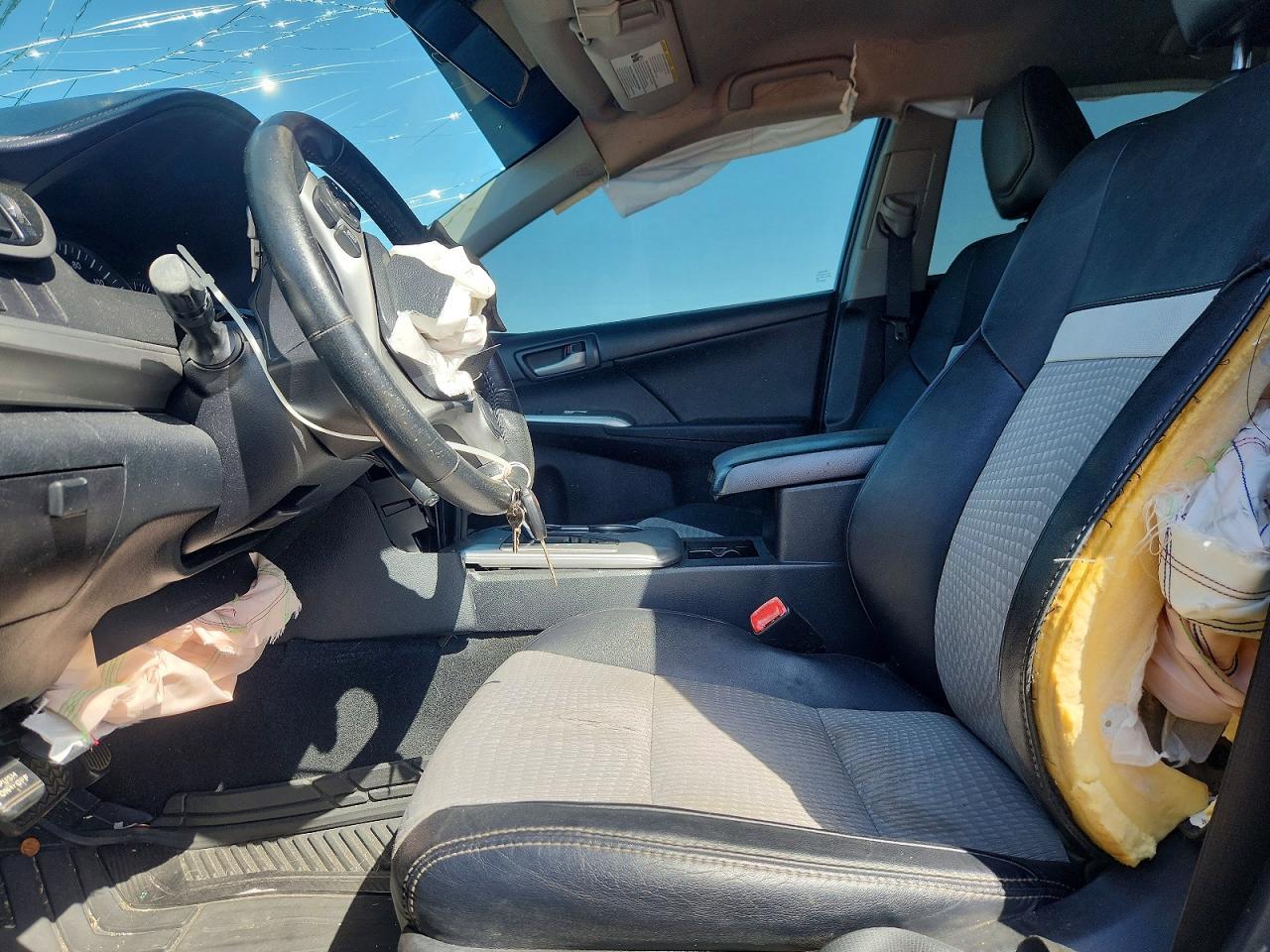 2014 Toyota Camry L - Фото 7