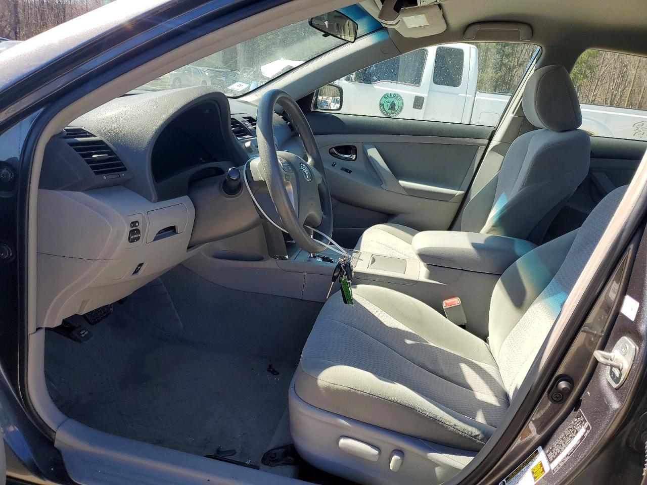2010 Toyota Camry Base - Image 7