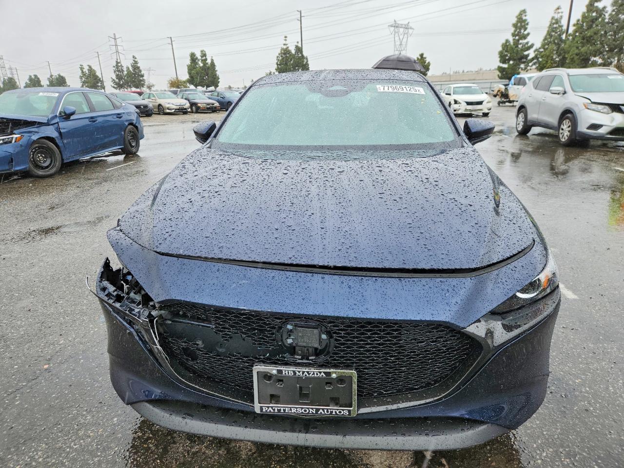 2024 Mazda 3 Preferred - Image 5