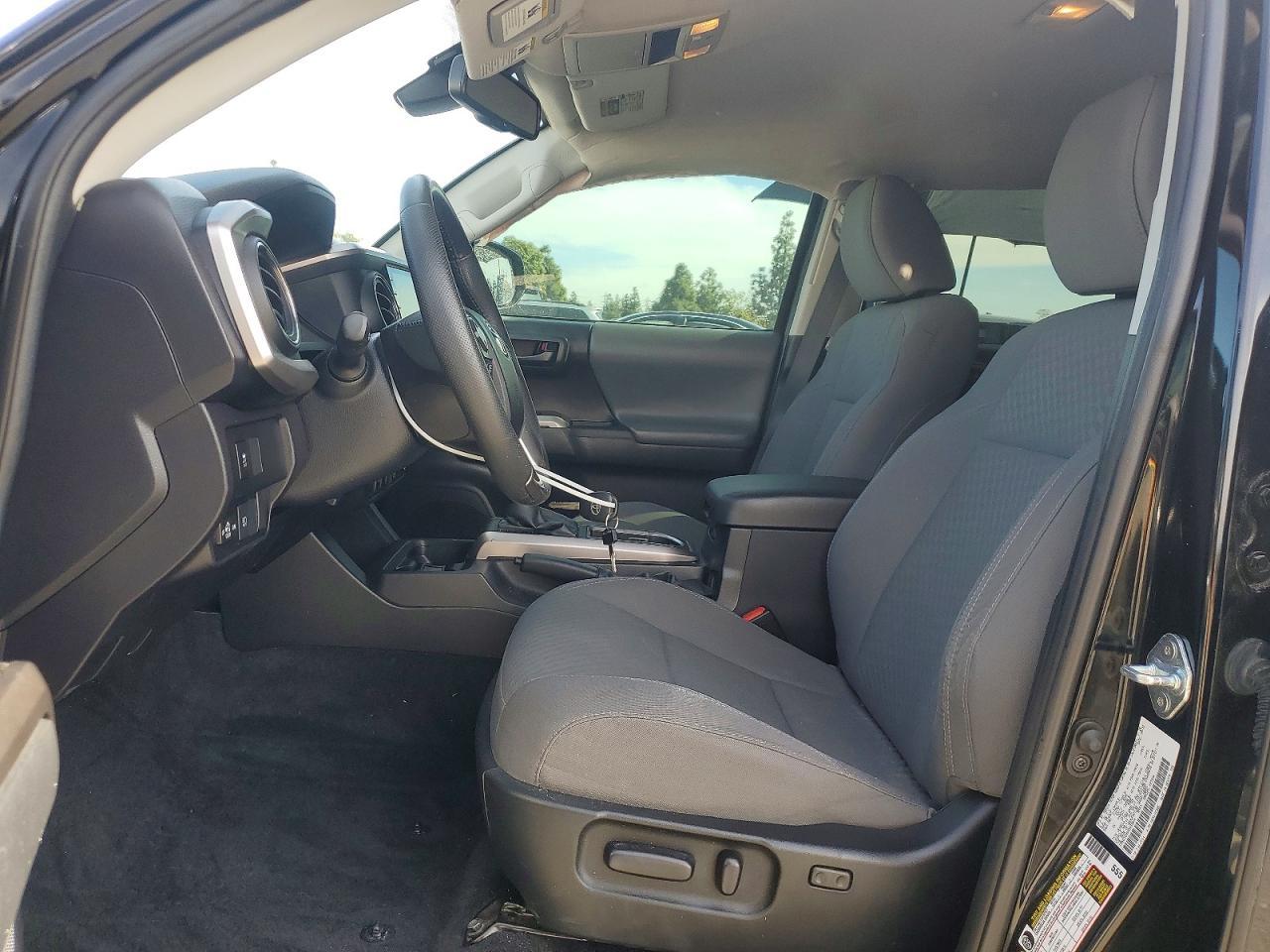 2022 Toyota Tacoma Sr5 V6 - Image 7