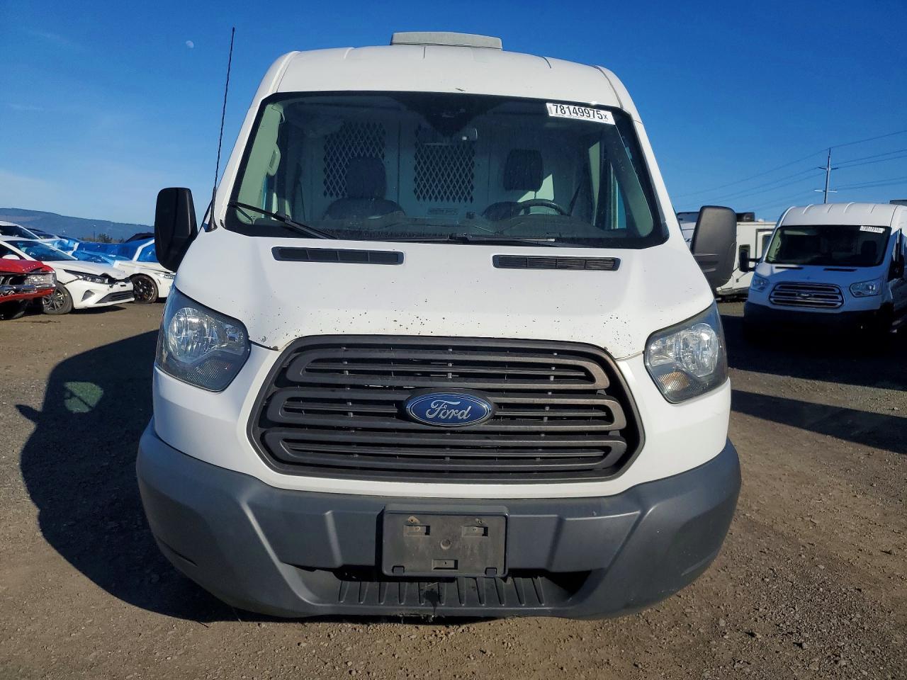 2017 Ford Transit 250 Delivery Van - Фото 5
