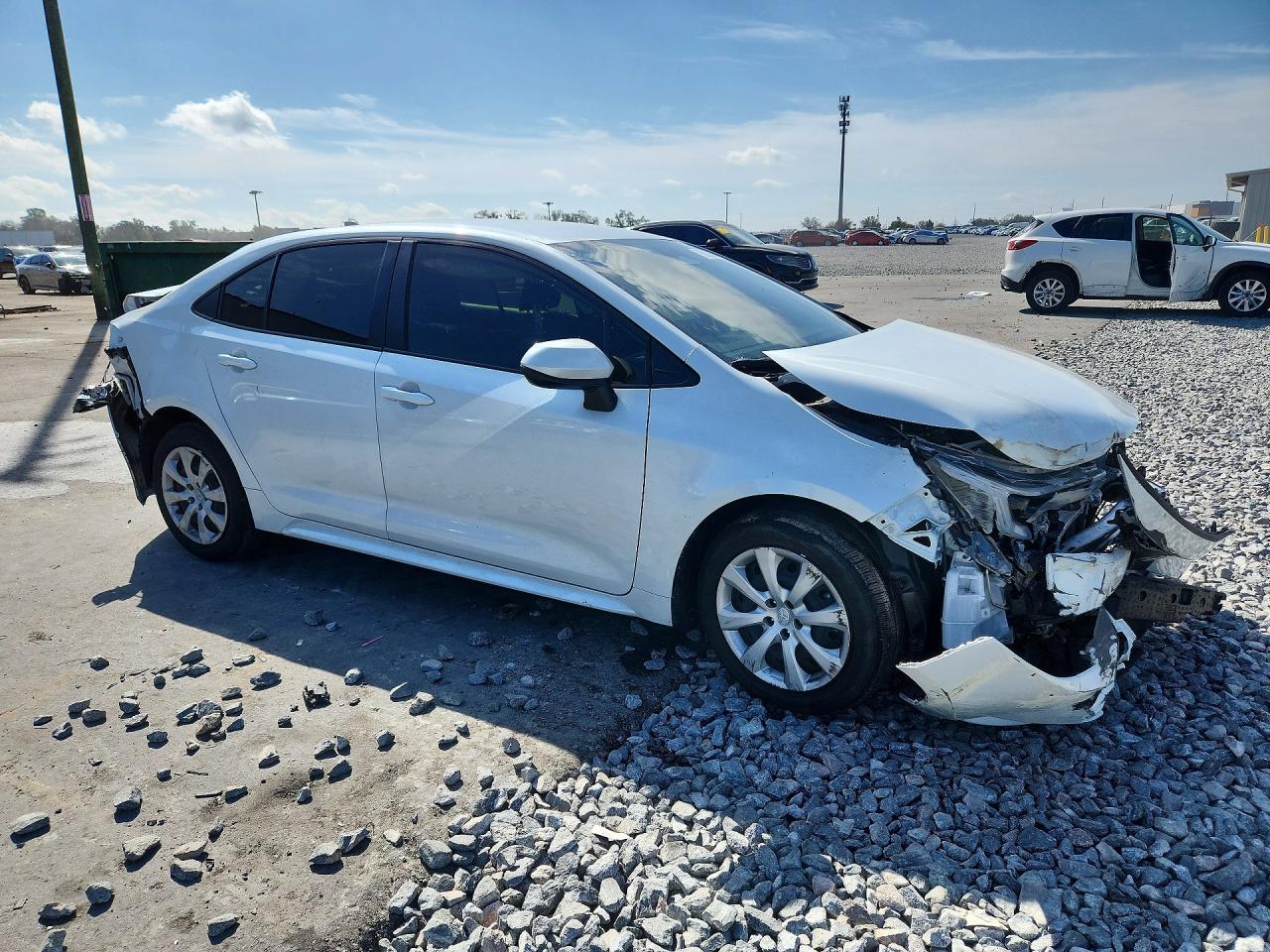 2024 Toyota Corolla Hybrid Le - Image 4
